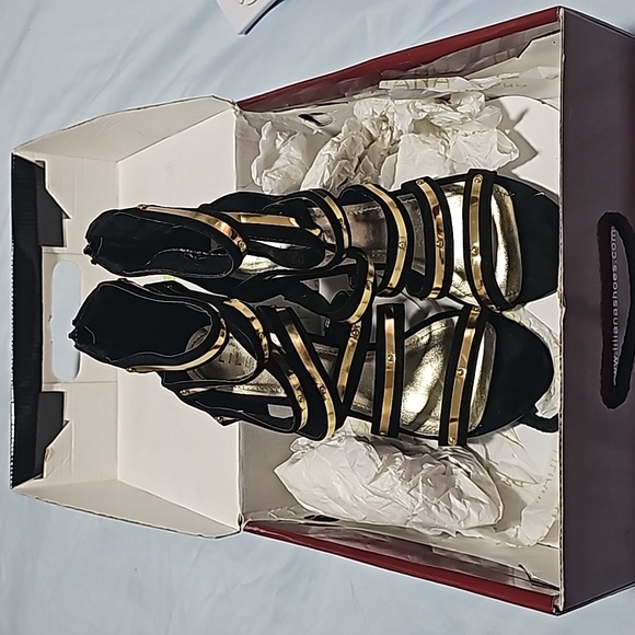 Black and Gold Strappy Heels - Picture 6 of 12